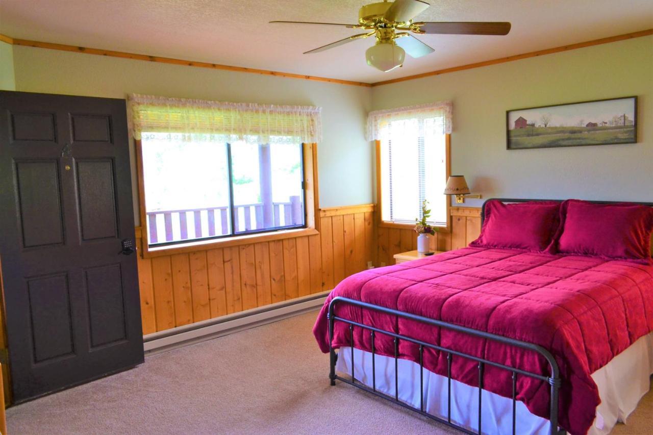 Twin Peaks Guest Ranch Villa Salmon Eksteriør bilde